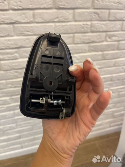 Внутренняя ручка для двери (правая )