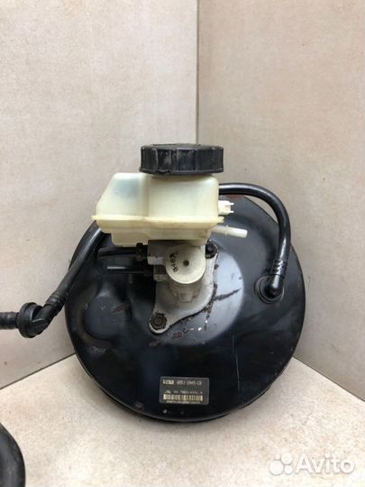 Вакуумный усилитель тормозов Ford Focus 2 5DR