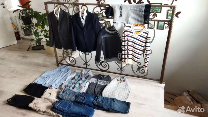 Большая коробка одежды 134-140-146 мальчика