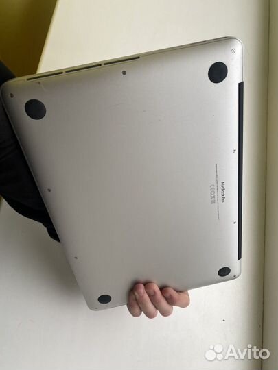 Macbook Pro (Retina 13-inch Late 2013)