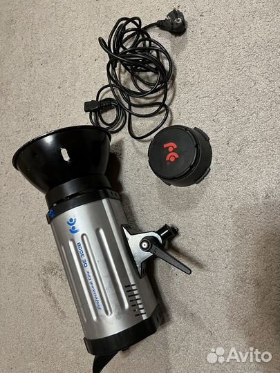 Вспышка студийная Falcon Eyes DE-300B