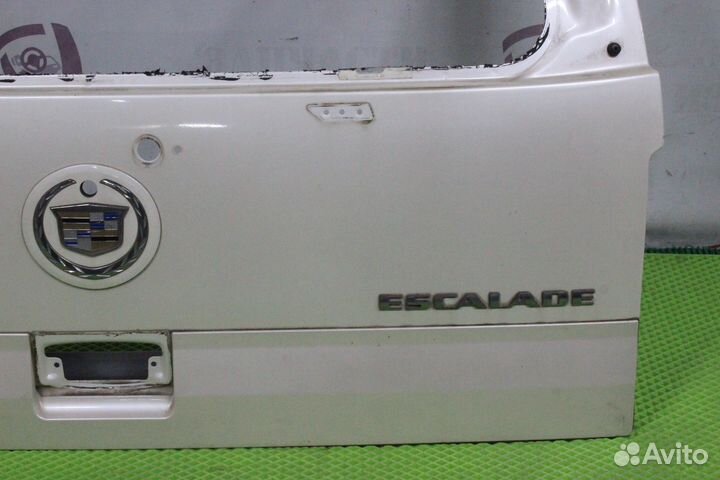 Дверь багажника Cadillac Escalade GMT800