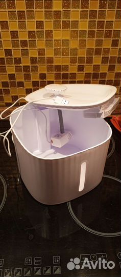 Фонтан поилка для кошек