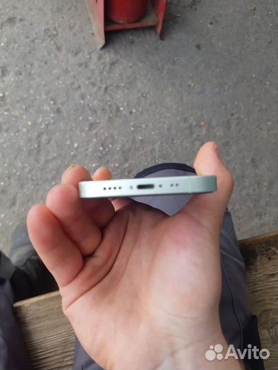 Телефон iPhone 12mini