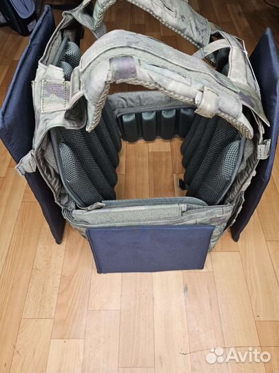 Бронежилет плитник с капами и пакетами