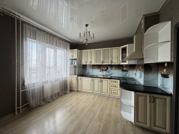 3-к. квартира, 87,4 м², 14/16 эт.