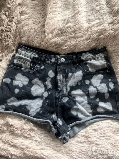 Джинсовые шорты
