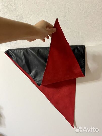 Косынка кожаная чёрная двухсторонняя