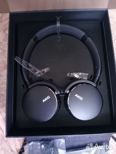 AKG Y500 новые