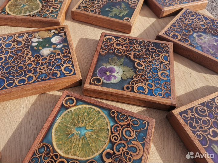 В наличии сервизные подставки под горячее