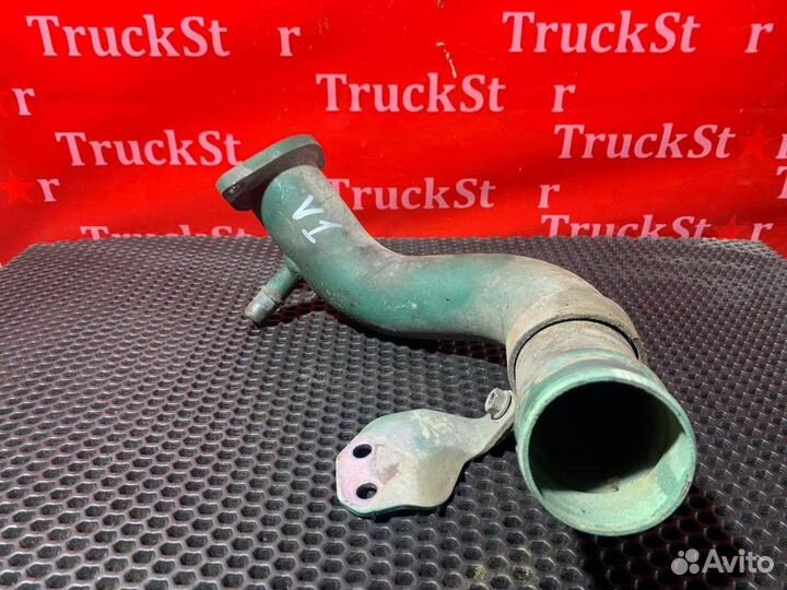 Патрубок системы охлаждения Volvo FH