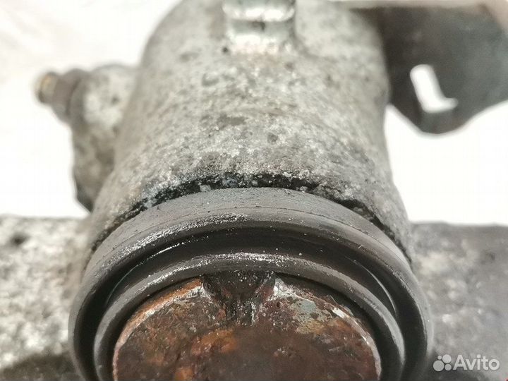 Суппорт задний правый для Audi A3 8L 1J0615424H