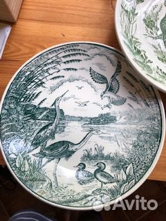 Декоративная посуда времен СССР (тарелки, ваза)