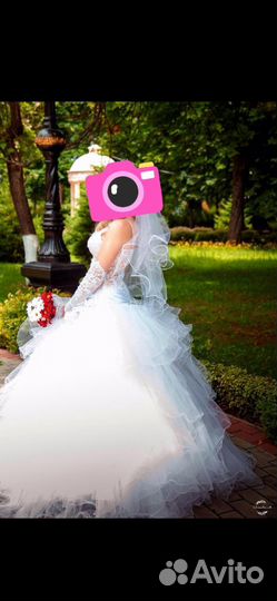 Свадебное платье