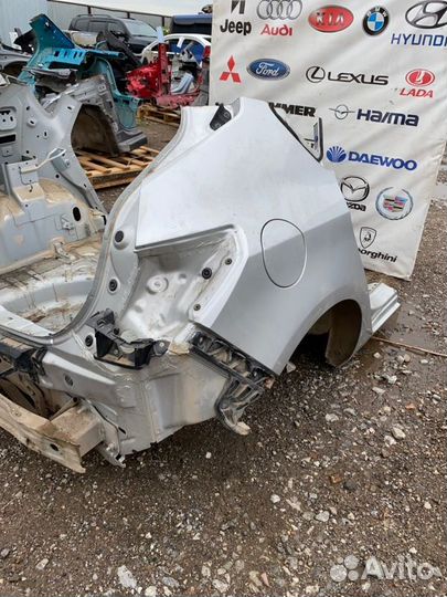 Крыло заднее Opel Astra J A16XER 2014