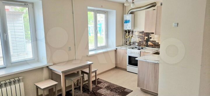 3-к. квартира, 50 м², 1/5 эт.