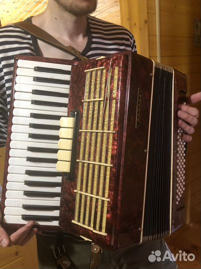 Баян Унисон 204