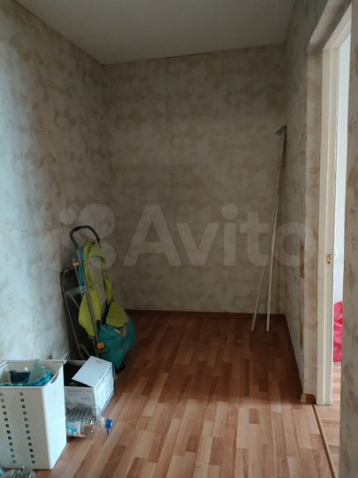 2-к. квартира, 46 м², 1/3 эт.