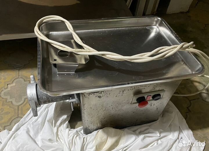 Мясорубка мим 300 бу