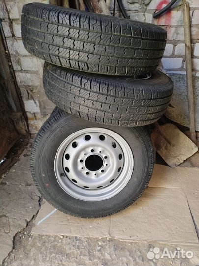 Barum Bravuris 3 205/70 R15