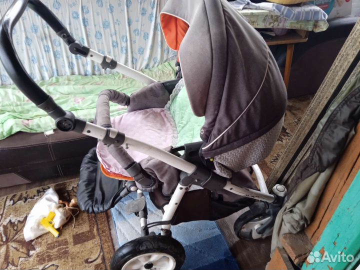 Продам коляску
