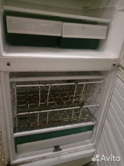 Холодильник бу
