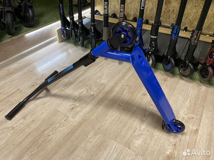 Самокат трюковой