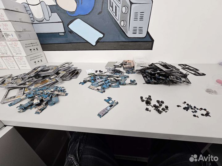 Ремонт телефонов/Телевизоров/Скупка телефонов