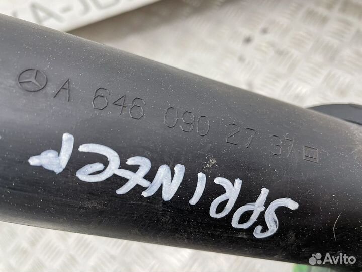 Патрубок воздуха 2.2CDI me mercedes sprinter 906