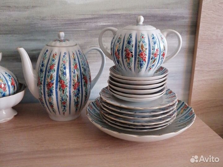 Сервизы 2 шт. лфз и Бавария