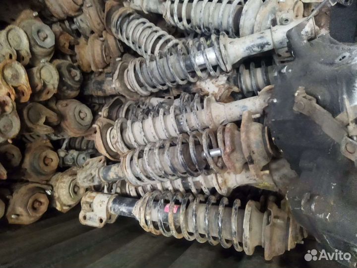 Стойки передние на daewoo matiz