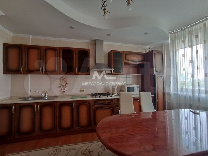 2-к. квартира, 75,8 м², 3/6 эт.