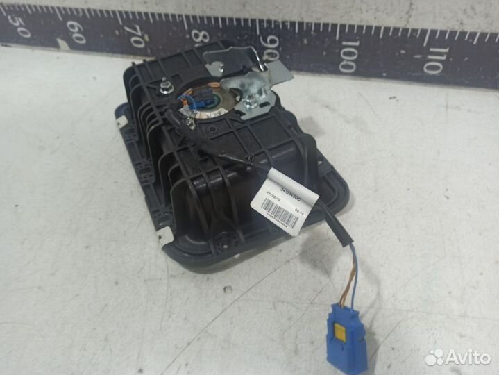 Подушка безопасности в торпеду