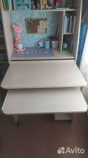 Стол компьютерный