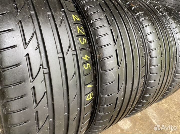 Bridgestone Potenza S001 225/45 R19