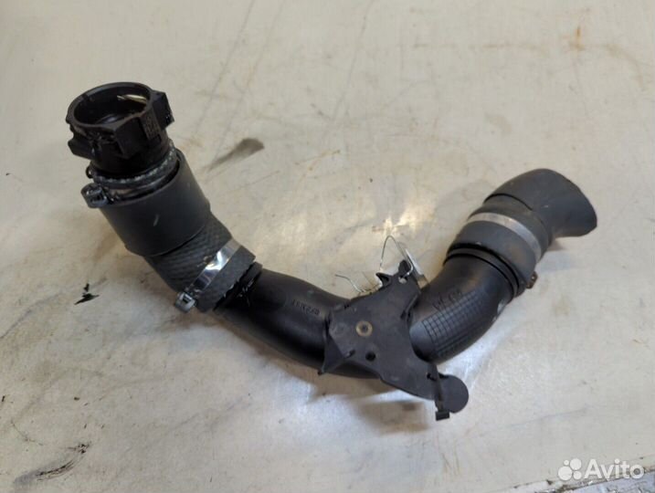 Патрубок интеркулера Renault Captur 2017