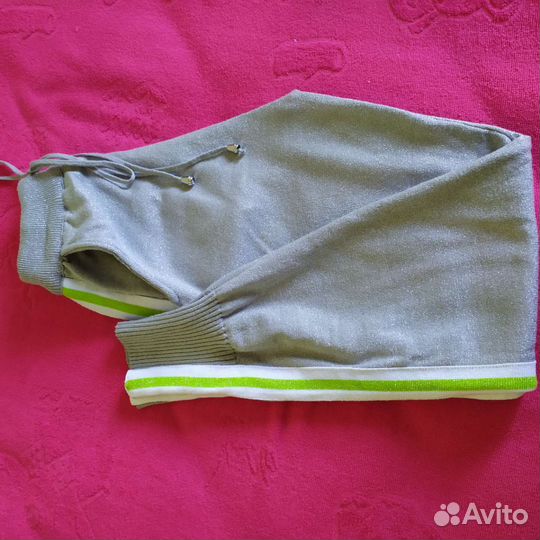 Спортивный костюм женский