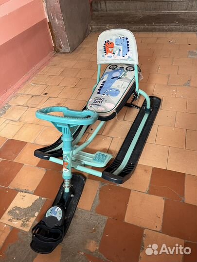 Детский снегокат