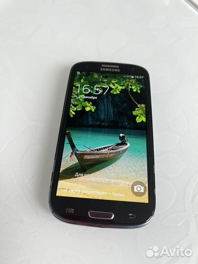 Samsung Galaxy S III GT-I9300, 16 ГБ