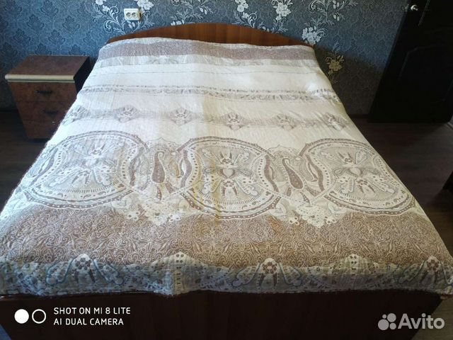 Покрывало шикарные на кровать шикарное 200*180
