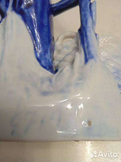 Статуэтка фарфор старая Европа