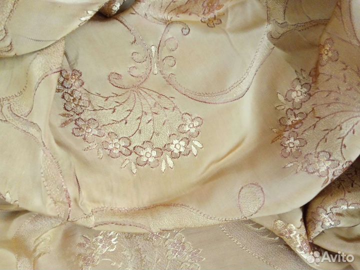 Покрывала и скатерти