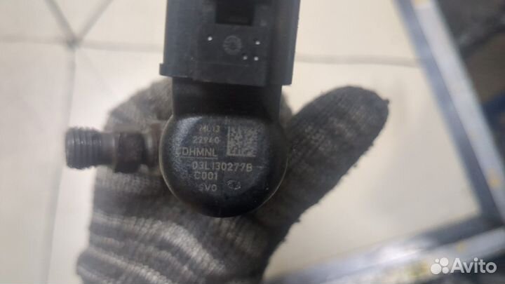 Форсунка топливная Volkswagen Passat 7 Европа, 2014