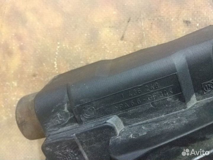 Крепление радиатора Bmw 323I E46 M52TU 1999