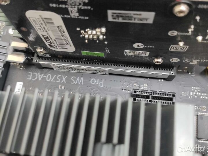 Мат плата Asus x570 ace