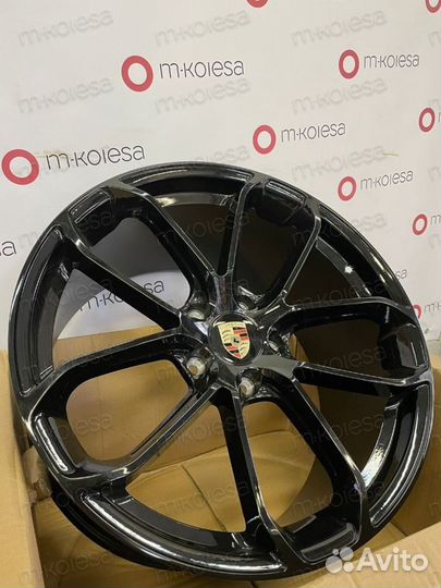 Литые диски Porsche Cayenne R22