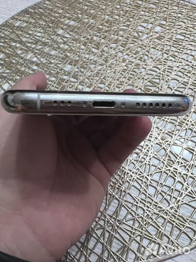 iPhone 11 Pro, 256 ГБ
