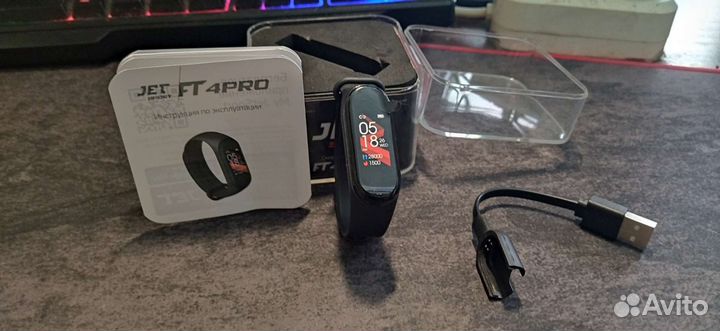Фитнес браслет Jet FT-4 PRO