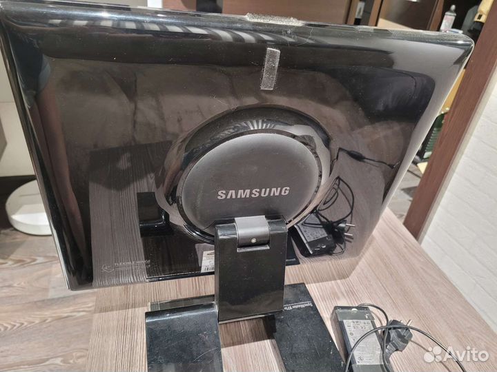 Монитор samsung 19