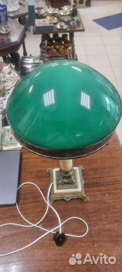Антикварная настольная лампа